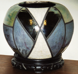 192002_3 copy.JPG (50228 bytes)