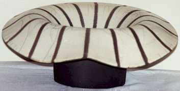 N4.jpg (13600 bytes)